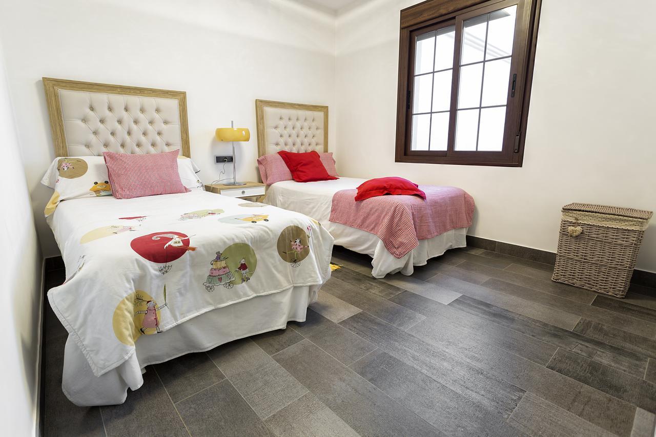 Canete Medica House Almodóvar del Río Екстериор снимка